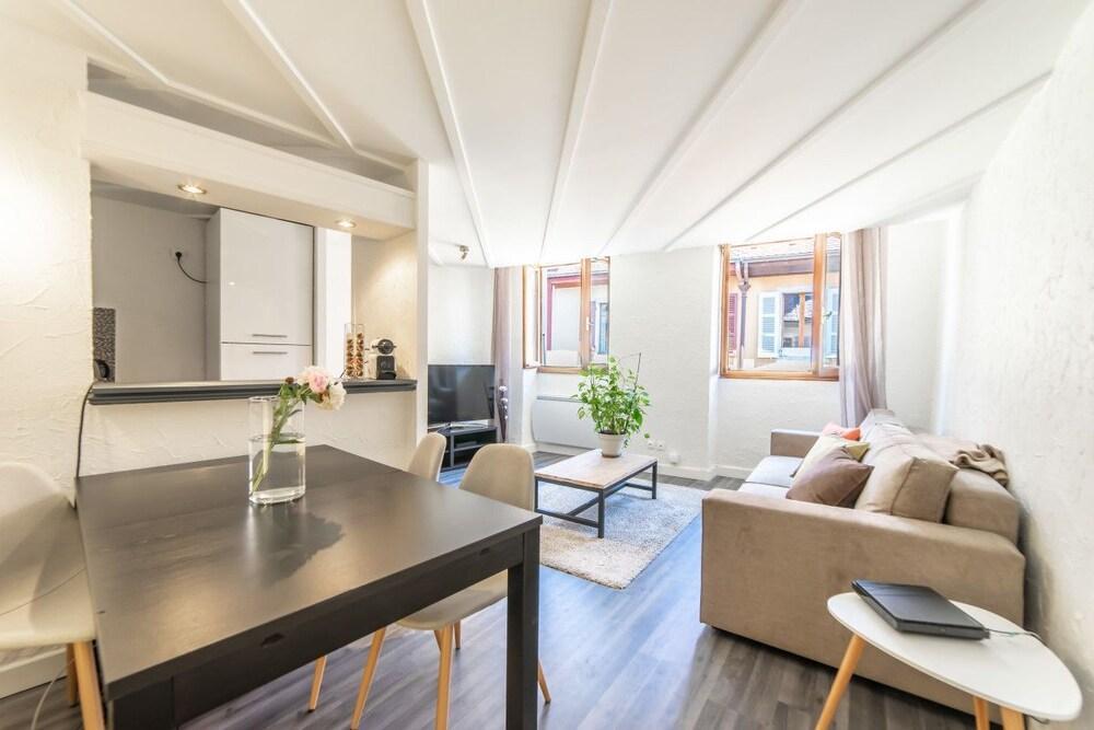Le Saint Jean - Appartement Rue Carnot Pour 2 - 4 Pers Annecy Zewnętrze zdjęcie